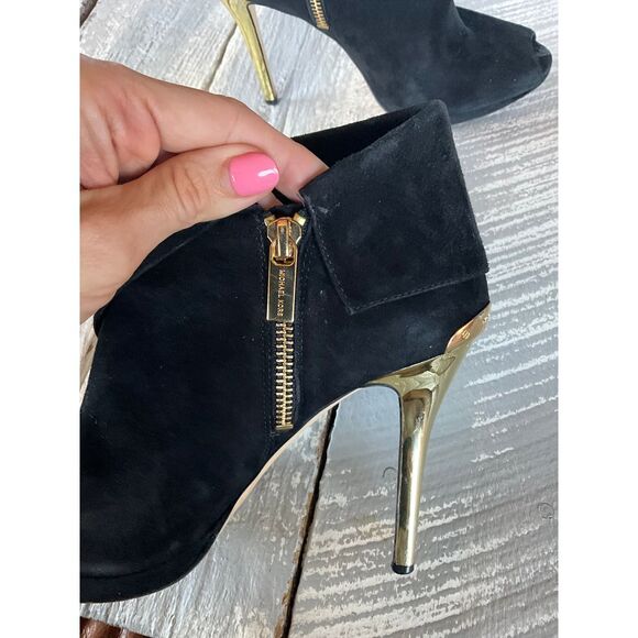 Michael Kors Black Suede Booties with Gold Accent Heels Size 7M - Picture 10 of 13